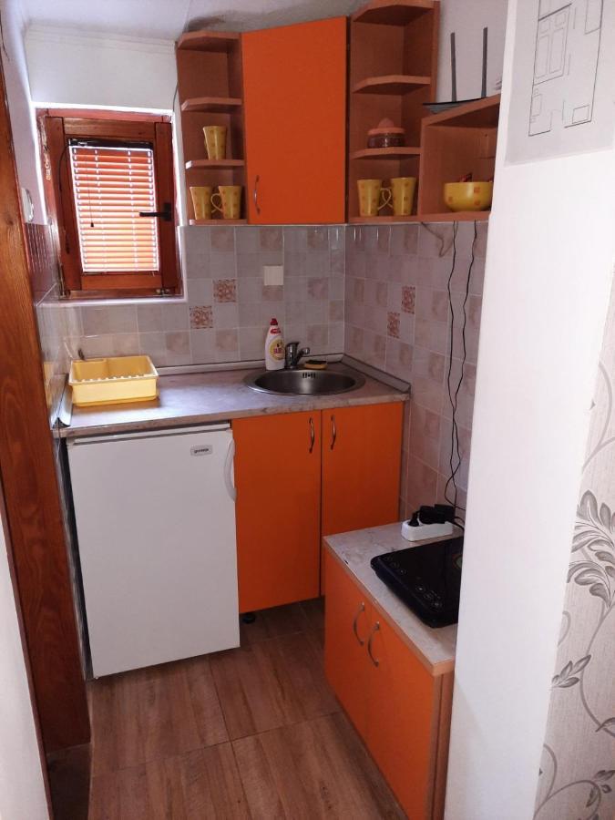 Apartmani Jovanovic 페루사스 외부 사진