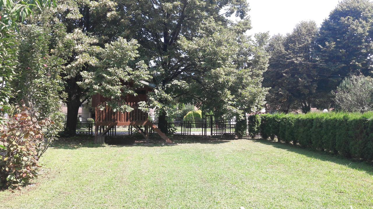 Apartmani Jovanovic 페루사스 외부 사진
