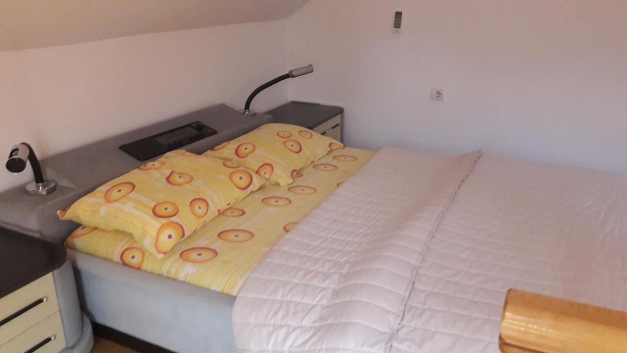 Apartmani Jovanovic 페루사스 외부 사진