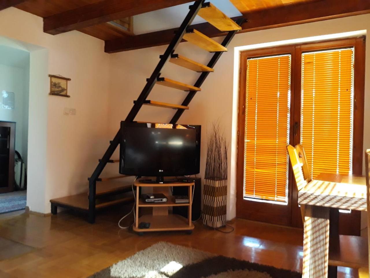 Apartmani Jovanovic 페루사스 외부 사진